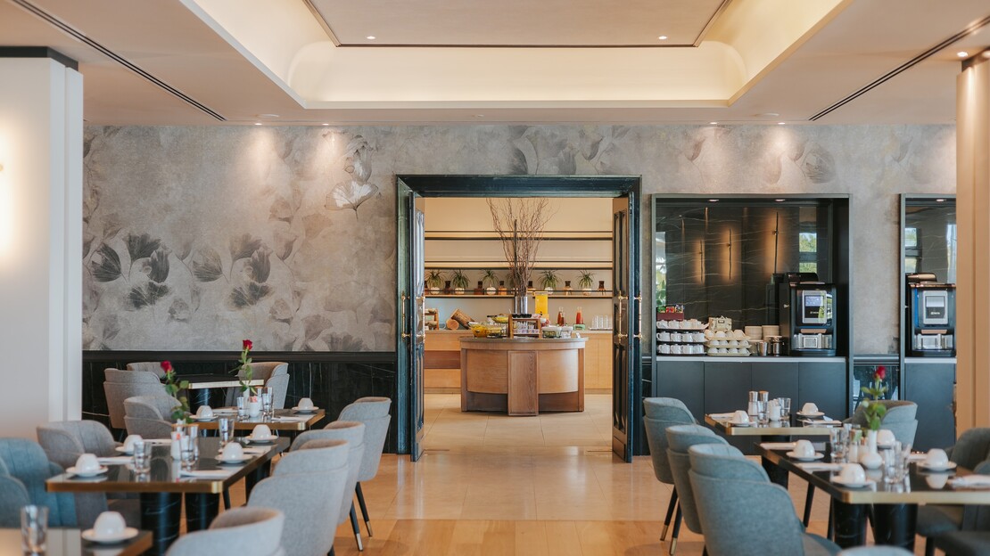 Royal Apollonia Hotel